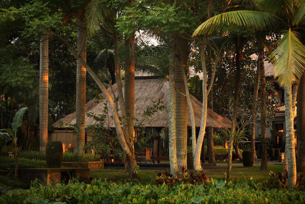 The Ubud Village Resort & Spa Exterior foto