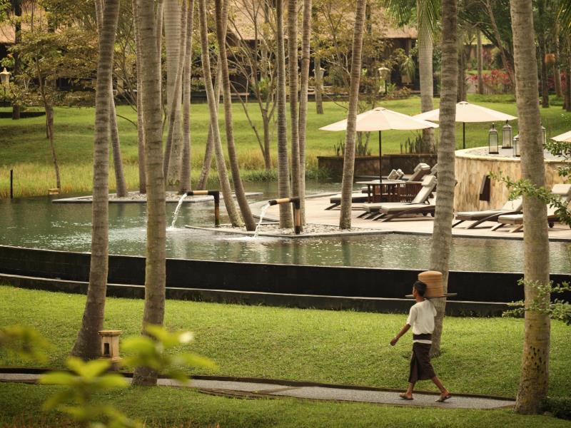 The Ubud Village Resort & Spa Exterior foto